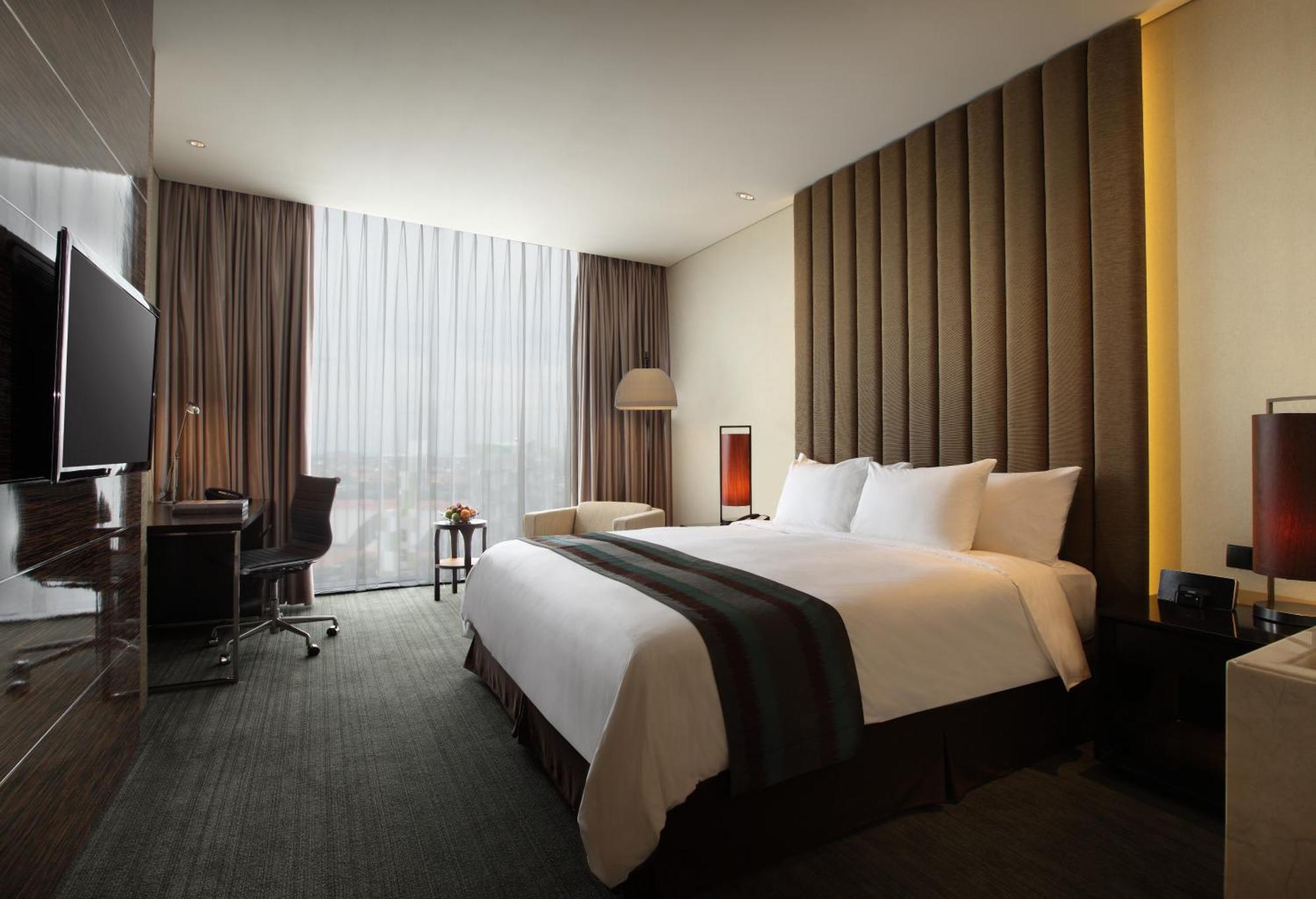 Po Hotel Semarang Eksteriør bilde