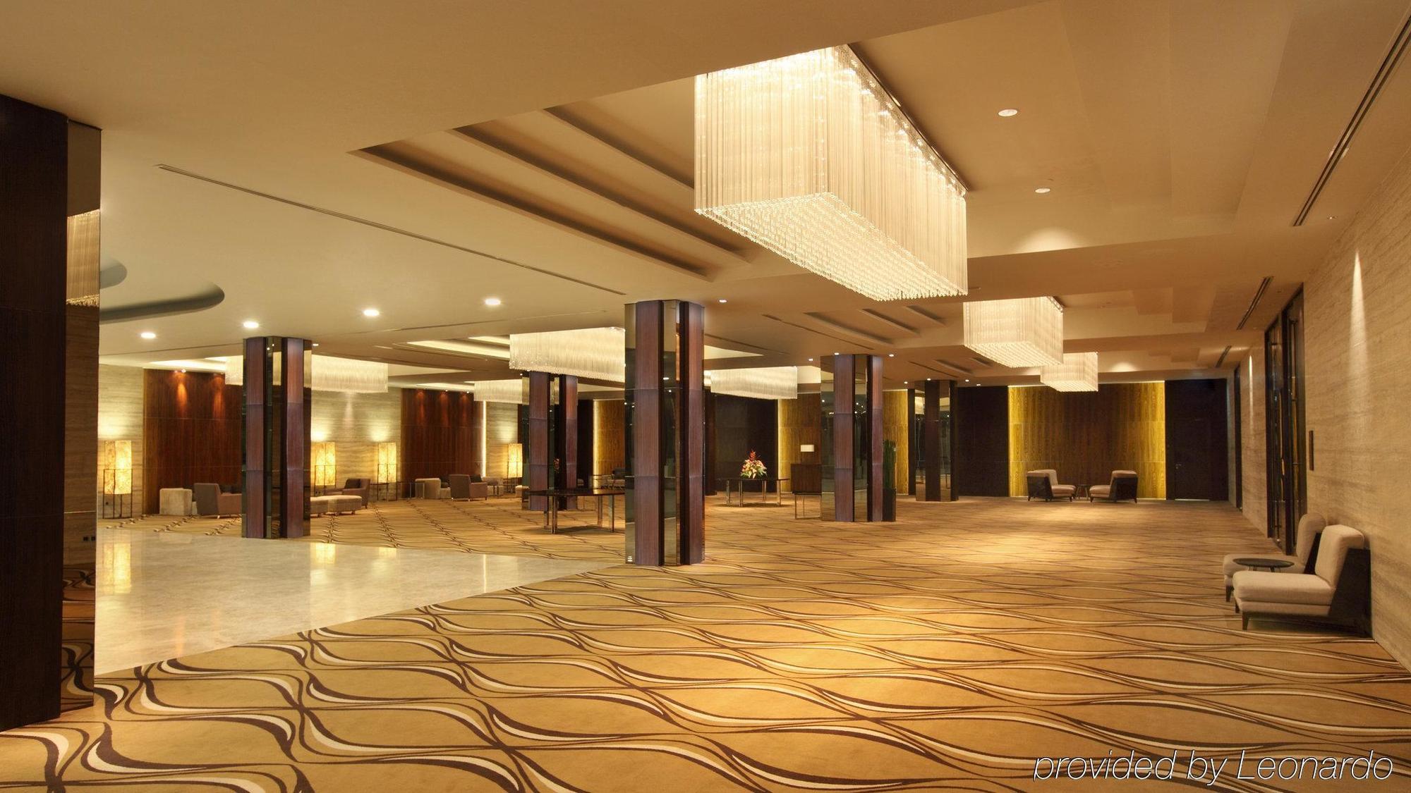 Po Hotel Semarang Eksteriør bilde